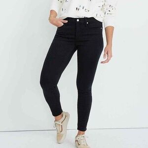 Madewell 9” High Rise Skinny Jeans in Lunar Wash Black